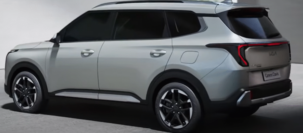 Kia Carens Clavis: